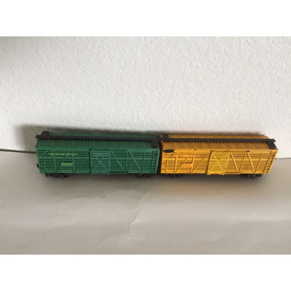 Vintage Mantua Ho Scale Model Trains Yellow The Katy Gratebox/ Green Grate‎ TLC